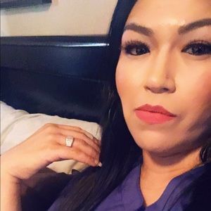 Meet your Posher, Nancy